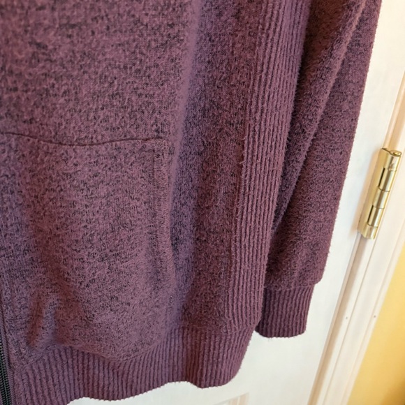 Market & Spruce Mauve Hooded Sweater - Picture 7 of 7